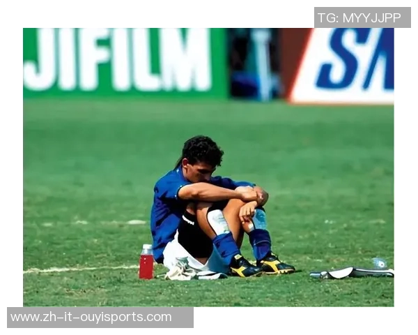 探索同性恋足球球星的奋斗历程与挑战：体育场上的勇气与荣耀